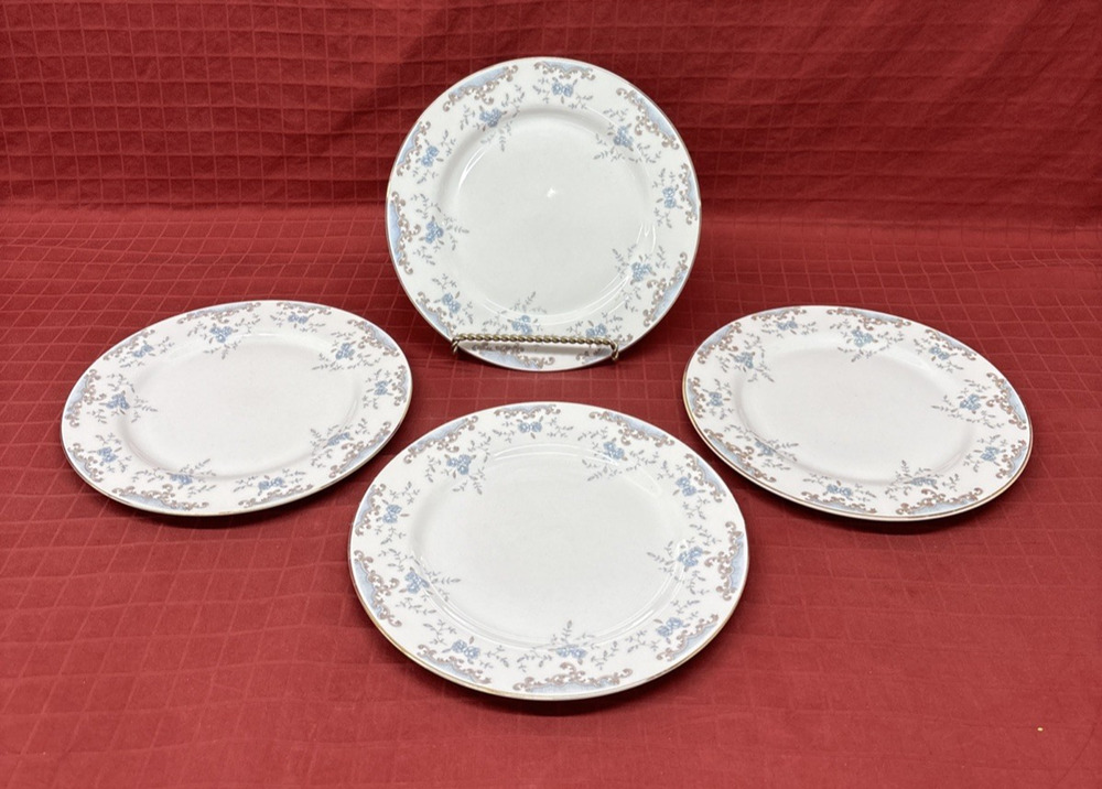 Imperial China 10 3/8” Seville Dinner Plates 5303 W Dalton Japan Set of 4
